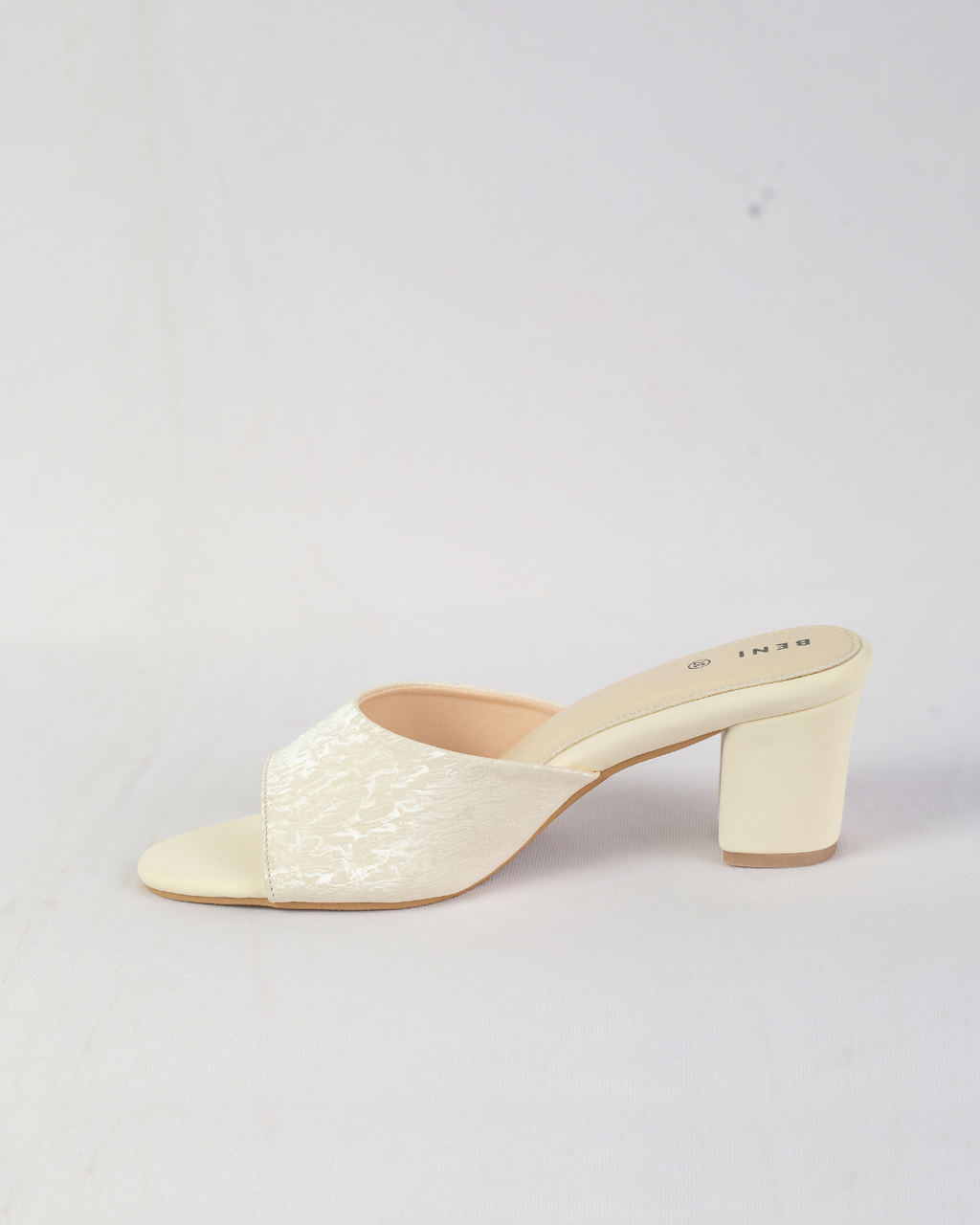 Flora Silk – Pearl Cream