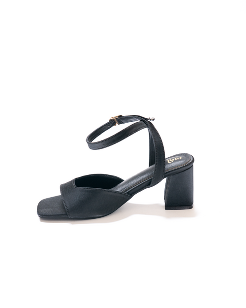 elara-strap-eclipse-black-block-heel-professional-shoes