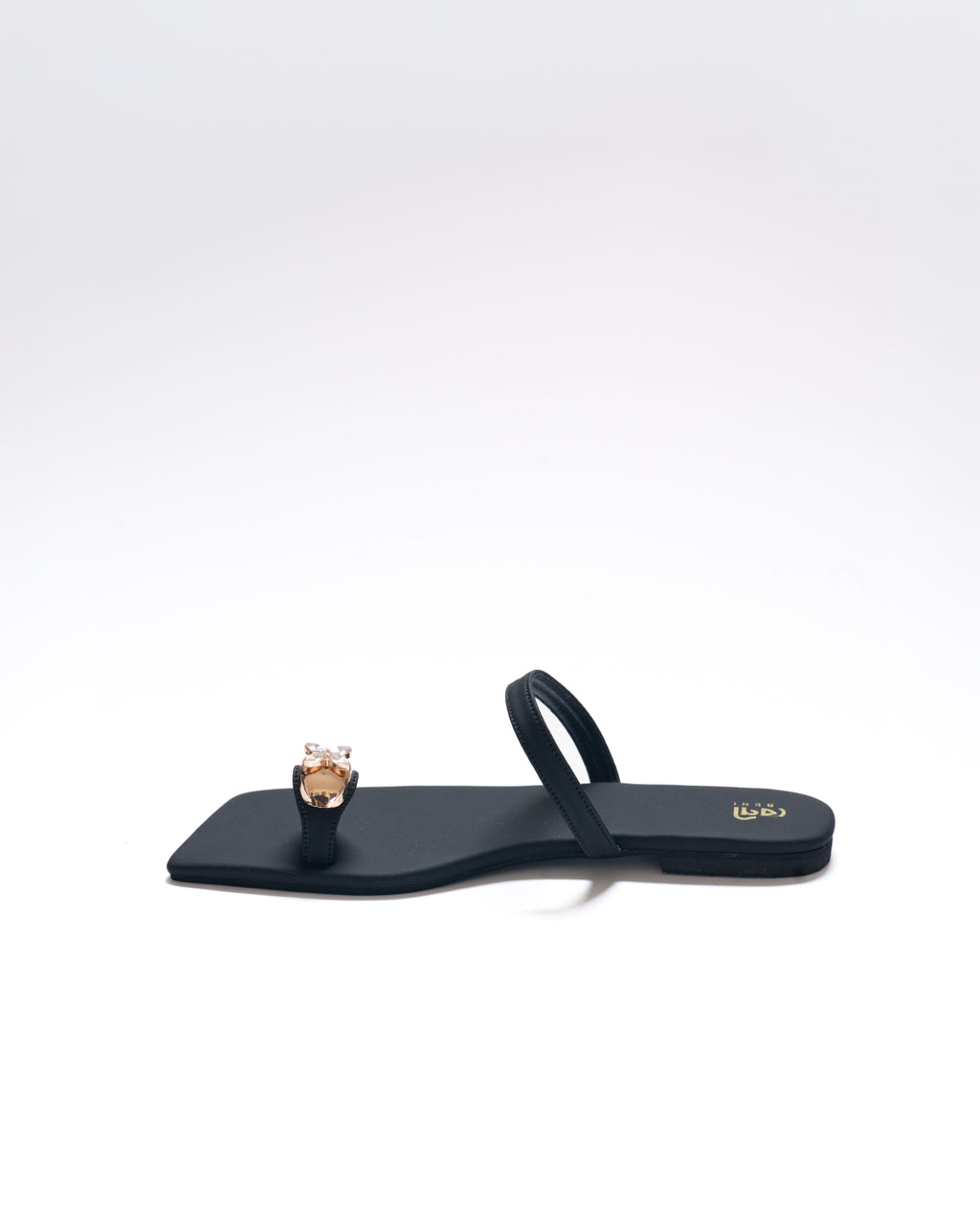 orna-step-carbon-black-essential-flats-daily-wear